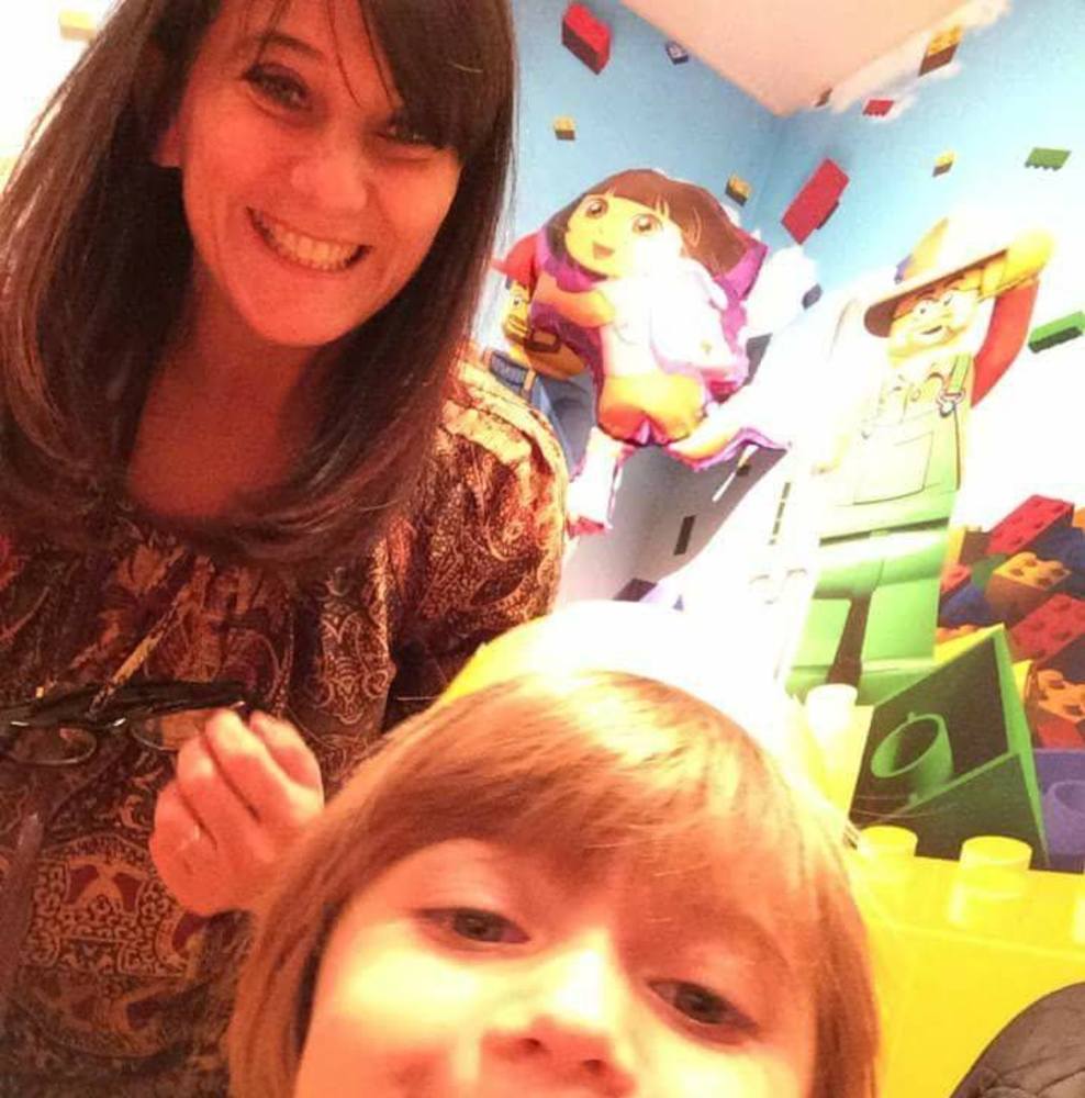 Meet your Posher, Eliane